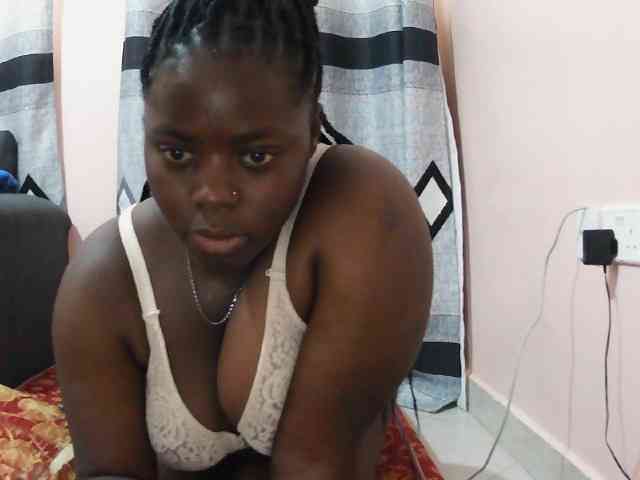 Model: Sexxy-red