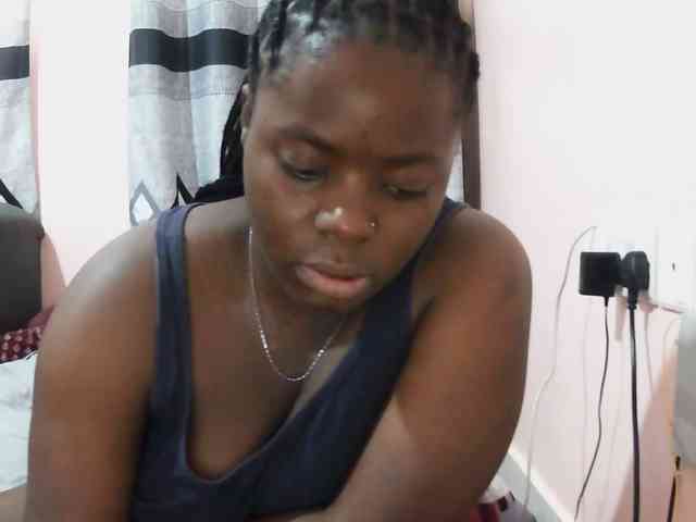 Model: Sexxy-red