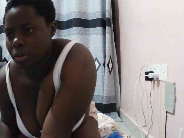 Model: Sexxy-red