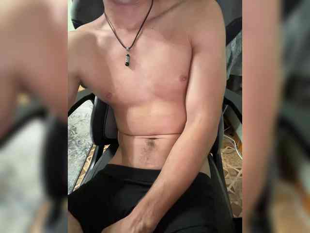 Boyskaus Live Webcam on BongaCams