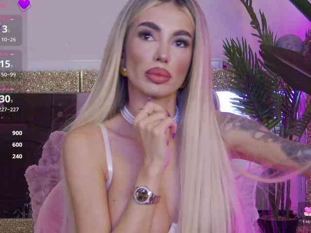 AriannaAri webcam