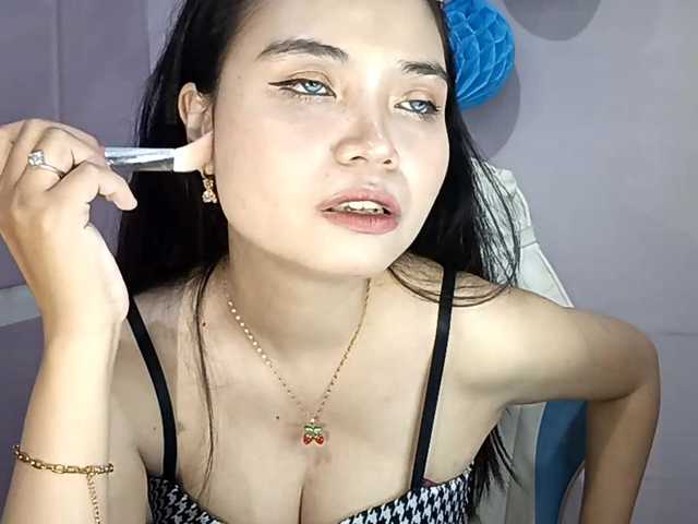AmeliaAllTheWay