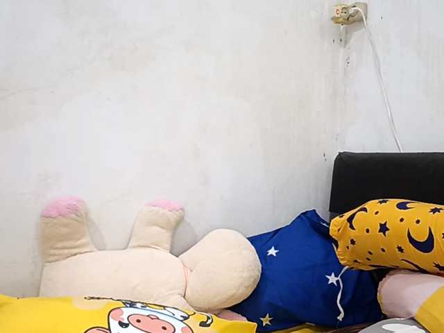 AmeliaAllTheWay live webcam show