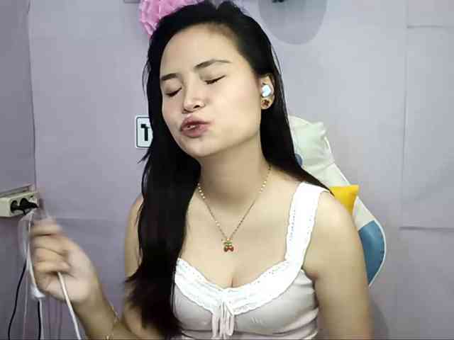 Modèle: AmeliaAllTheWay
