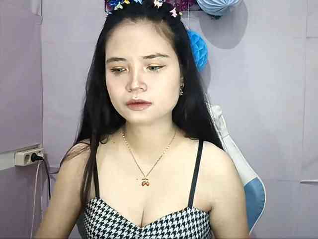 Modèle: AmeliaAllTheWay