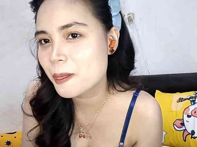 ValerieHofmann webcam