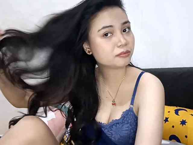 ValerieHofmann webcam