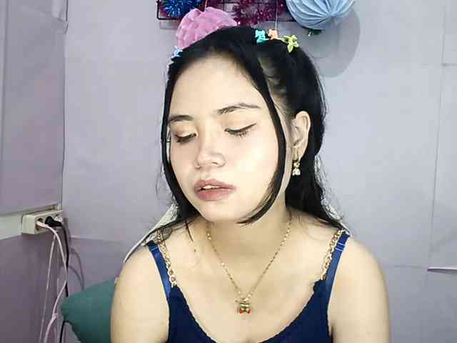 AmeliaAllTheWay webcam