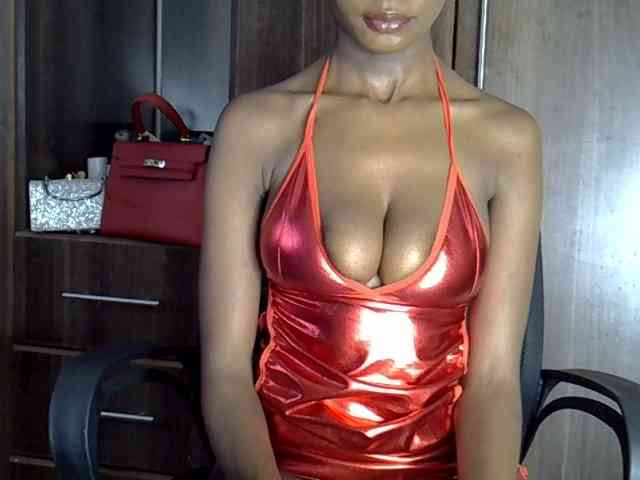 hornyebony webcam