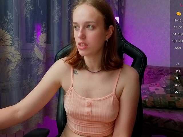 evallusion live cam on BongaCams