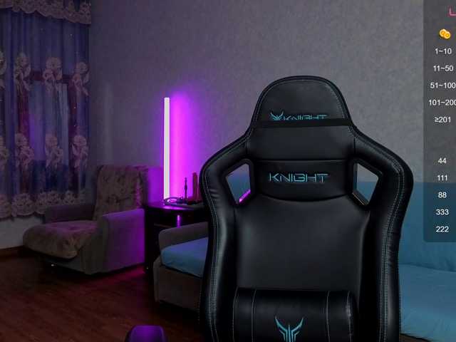 evallusion live cam on BongaCams