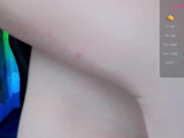 evallusion live cam on BongaCams