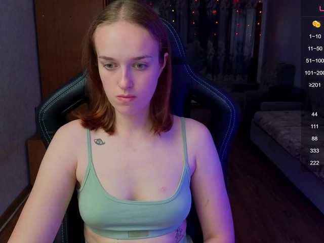 evallusion live cam on BongaCams