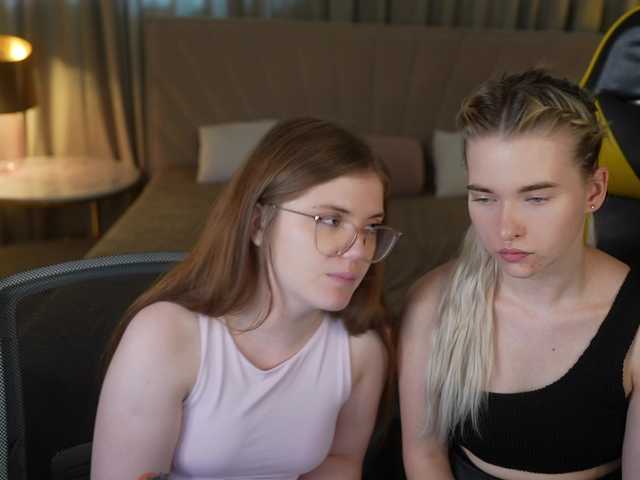 Sex chat gratuit in direct cu OrlyFlameTeam pe BongaCams