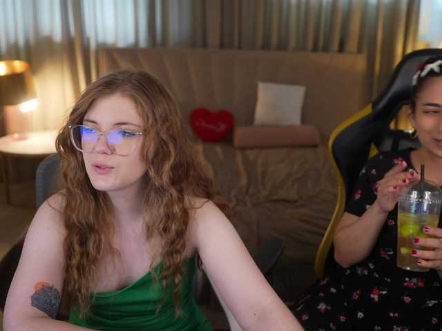 OrlyFlameTeam live cam on BongaCams