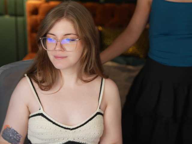 OrlyFlameTeam live cam on BongaCams