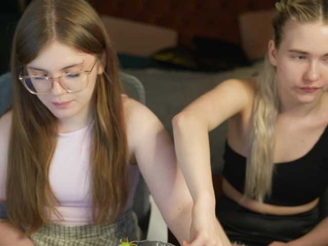 OrlyFlameTeam live cam on BongaCams