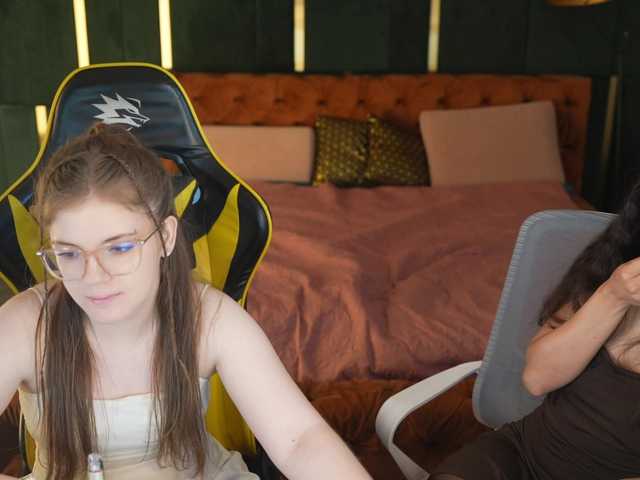 OrlyFlameTeam live cam on BongaCams