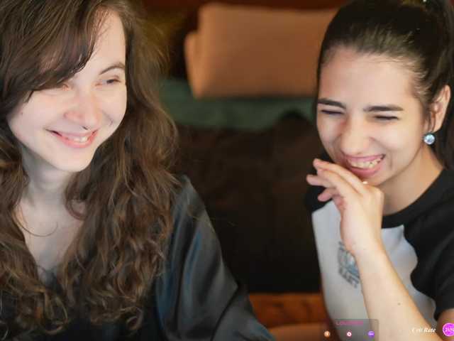 OrlyFlameTeam live cam on BongaCams