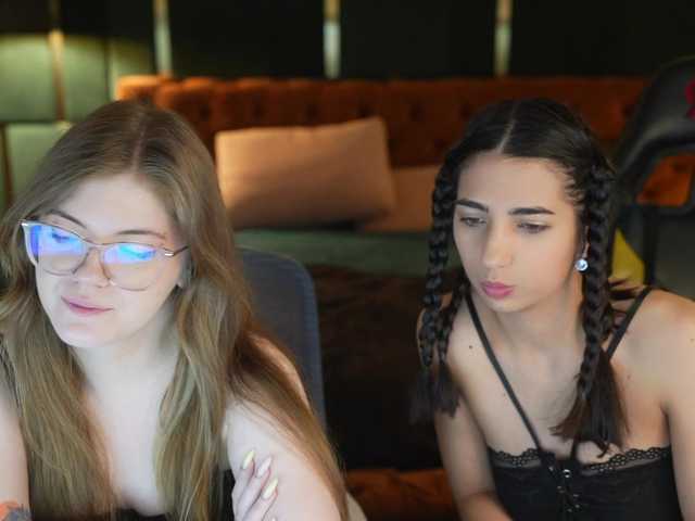 OrlyFlameTeam live cam on BongaCams