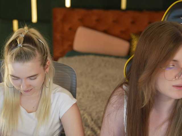 OrlyFlameTeam live cam on BongaCams