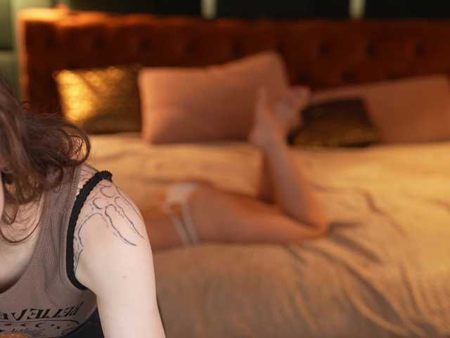 Sex chat gratuit in direct cu OrlyFlameTeam pe BongaCams