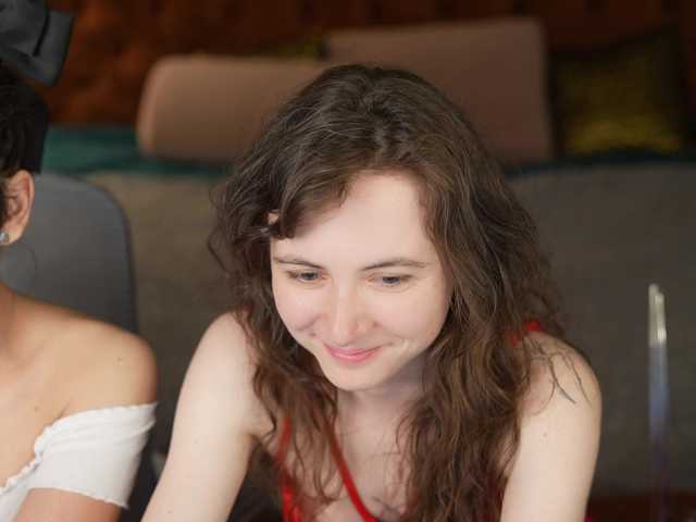 OrlyFlameTeam live cam on BongaCams