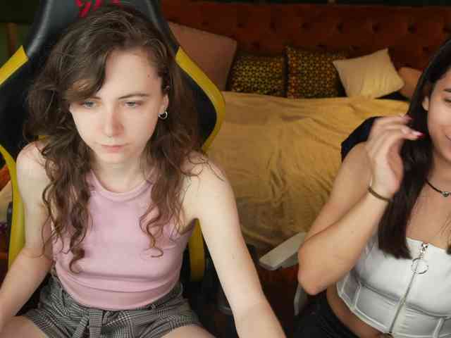 amateur pornstar OrlyFlameTeam