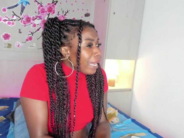 TaylorBloom live cam on BongaCams