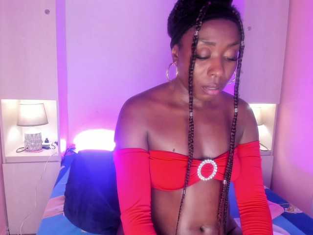 TaylorBloom Cam en direct sur BongaCams