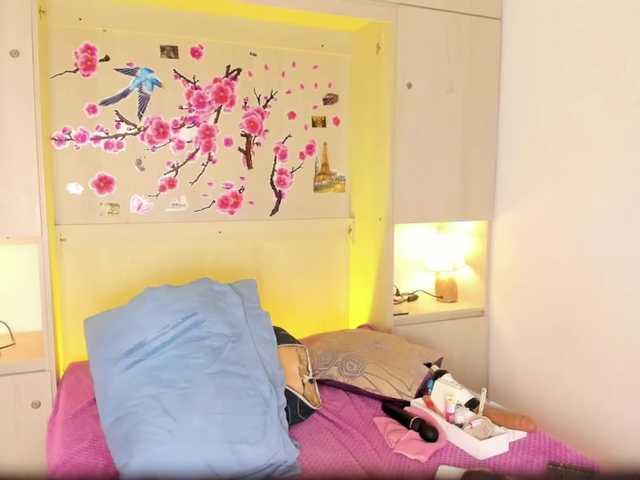 TaylorBloom live cam on BongaCams