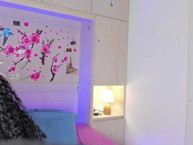TaylorBloom live cam on BongaCams