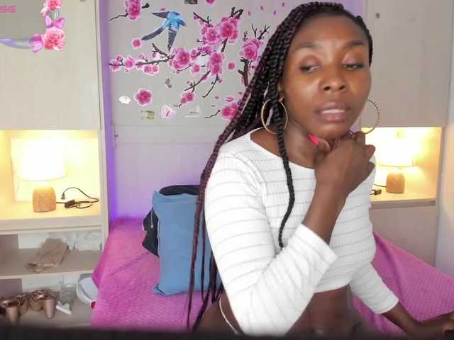 TaylorBloom live cam on BongaCams