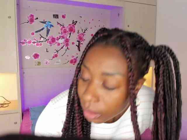 TaylorBloom webcam