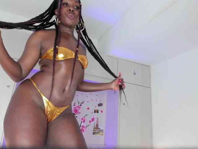 TaylorBloom webcam