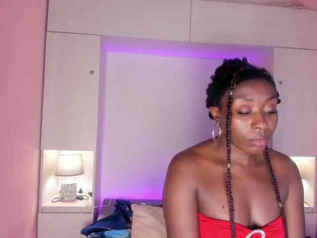 TaylorBloom webcam
