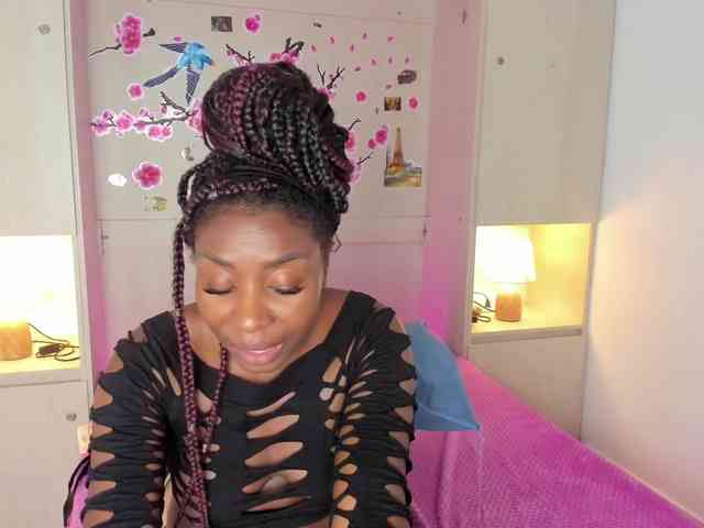 TaylorBloom webcam
