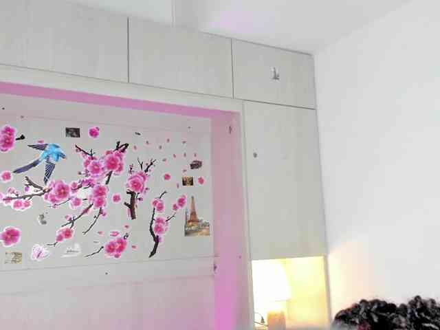 TaylorBloom webcam