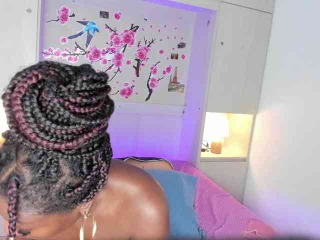 TaylorBloom Sex Cam Show