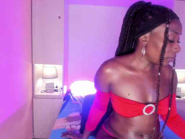 TaylorBloom webcam