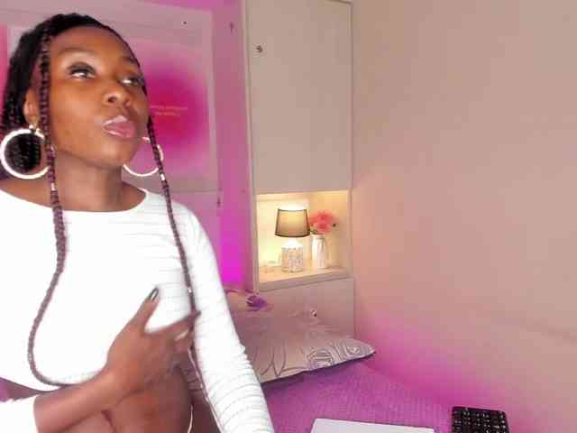 TaylorBloom webcam