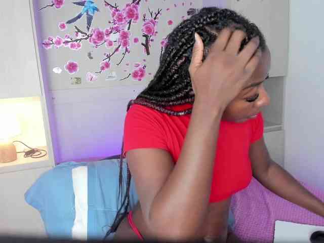 TaylorBloom webcam