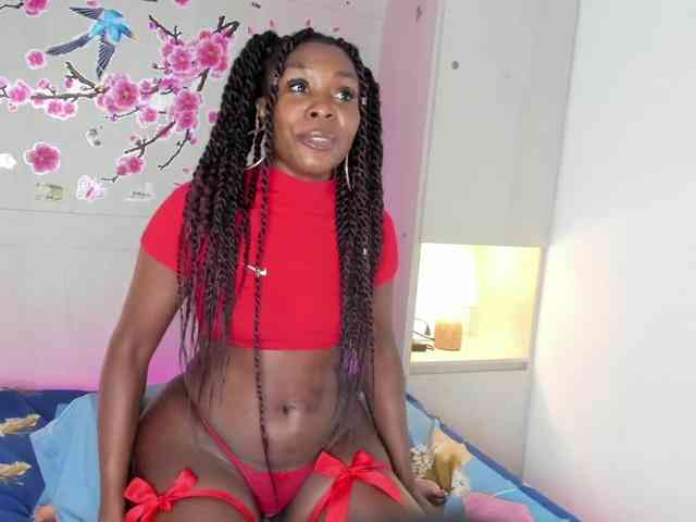 TaylorBloom webcam
