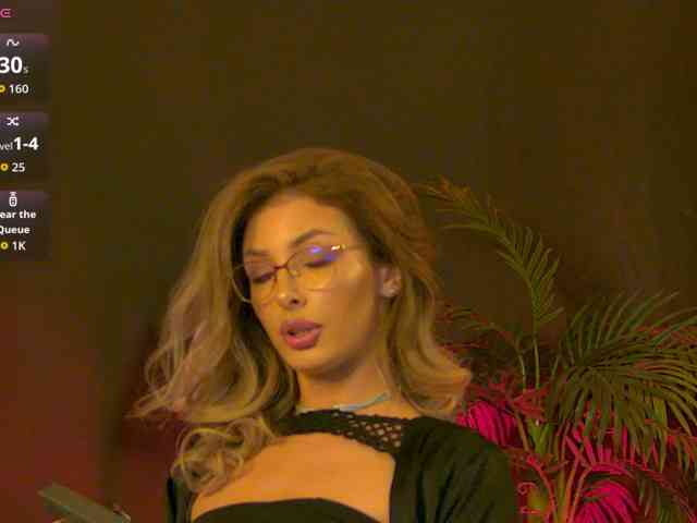 YasmineAlStar