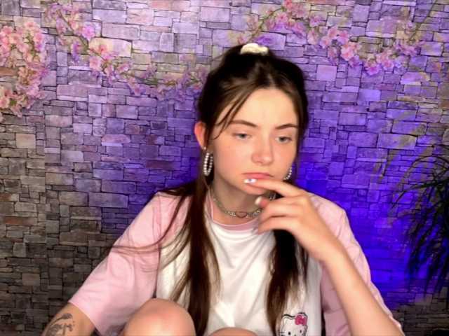 mayrollins live cam on BongaCams