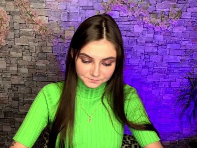 mayrollins live cam on BongaCams