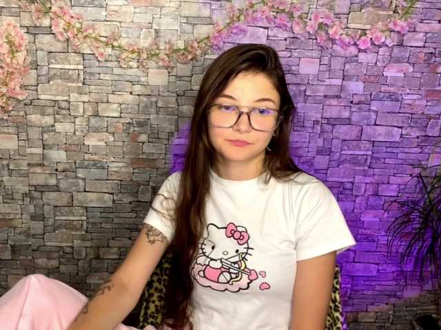 mayrollins live cam on BongaCams