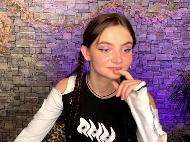 mayrollins live cam on BongaCams