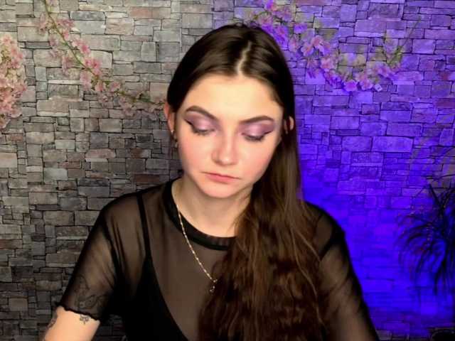 mayrollins live cam on BongaCams