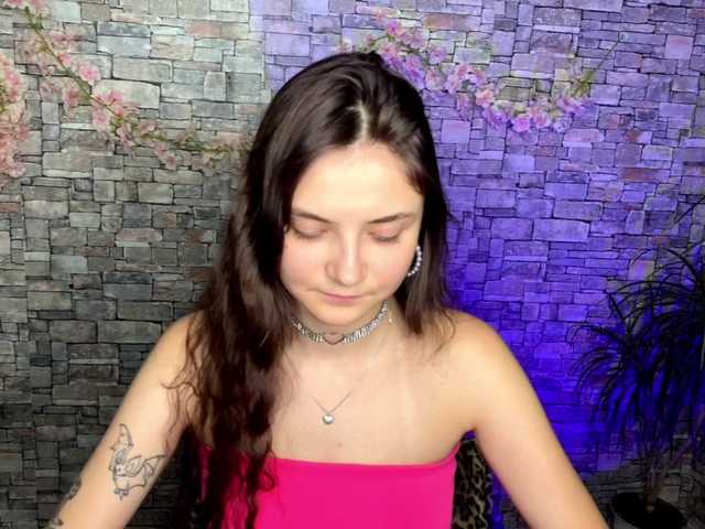 mayrollins live cam on BongaCams